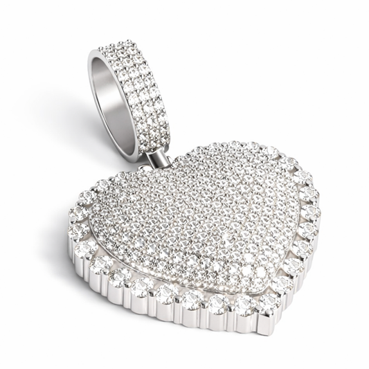 Colgante Corazón Base Plata con Oro Laminado Blanco 18K y Moissanita VVS